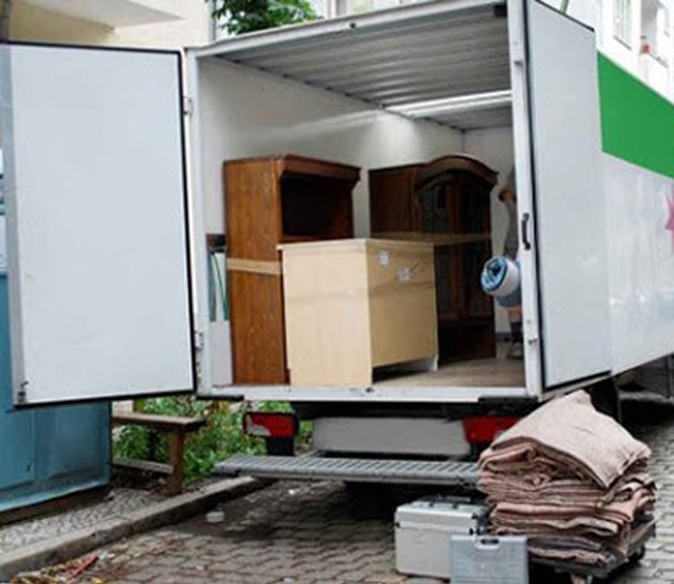کرایه کامیون مسقف برای حمل اسباب منزل