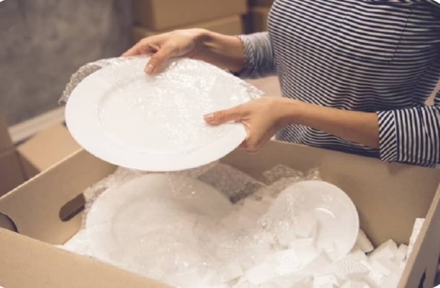 مقایسه روشهای بستهبندی وسایل شکستنی با استفاده از فوم و کاغذ کرافت