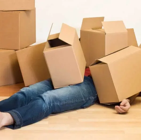 اشتباهات رایج در بسته‌بندی لوازم الکترونیکی و تأثیر آن بر حمل اثاثیه
